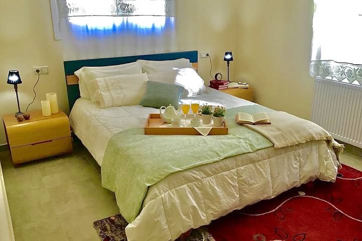 Newly renovated 3 bedroom home with easy parking in volos in Volos, Magnisia