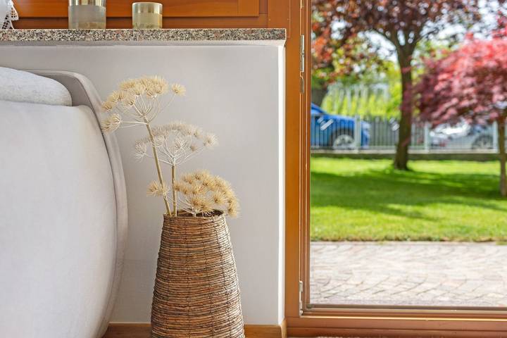 Appartamento intero, Appartamento 'Mayr Zwei' con vista sulle montagne, terrazza privata e Wi-Fi in Plaus, Gruppo Ortles-Cevedale