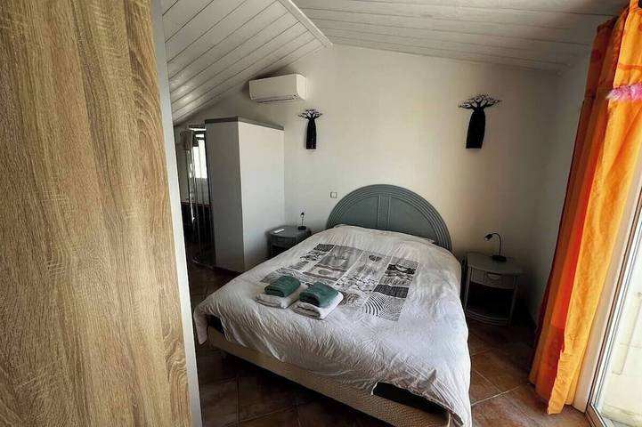 Location de vacances pour 6 personnes, avec jardin et terrasse dans Plage de Chaucre - 2