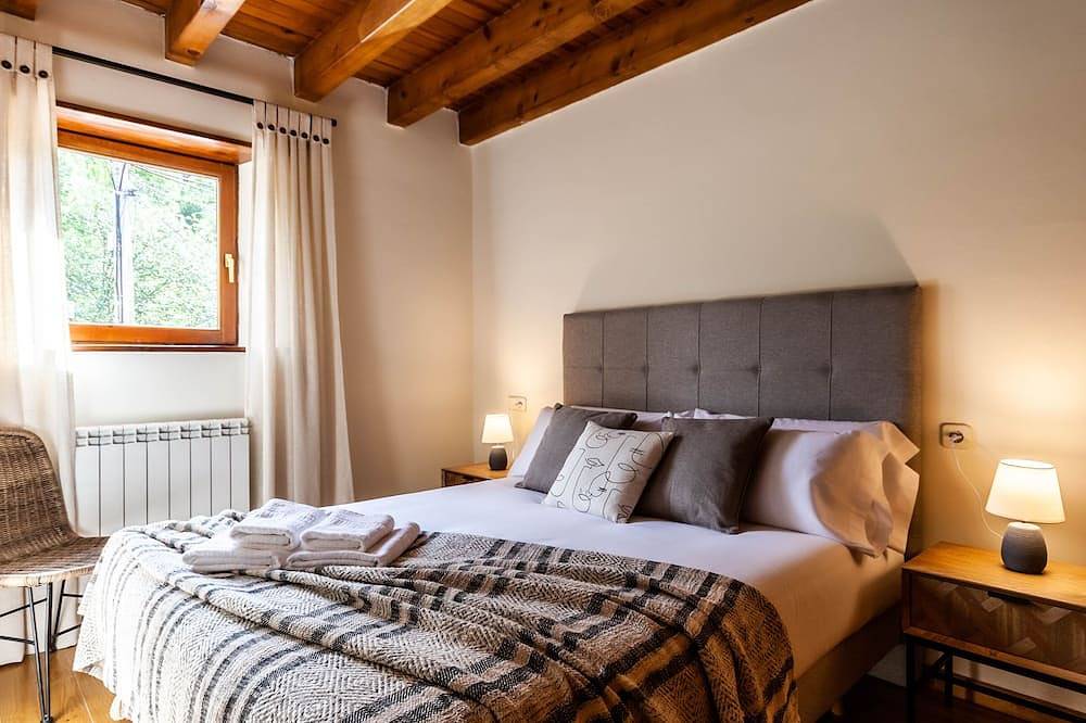 Apartamento entero, Espacioso Apartamento con Jardín en Salardú in Salardú, Alto Arán