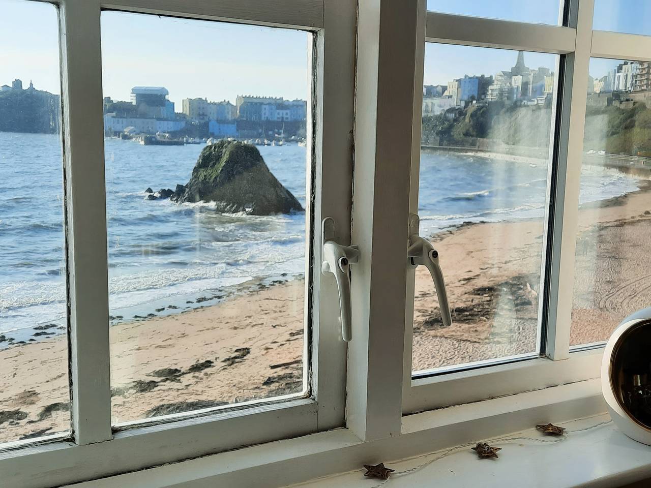 Entire apartment, Cerdd Y Mor in Tenby, Pembrokeshire