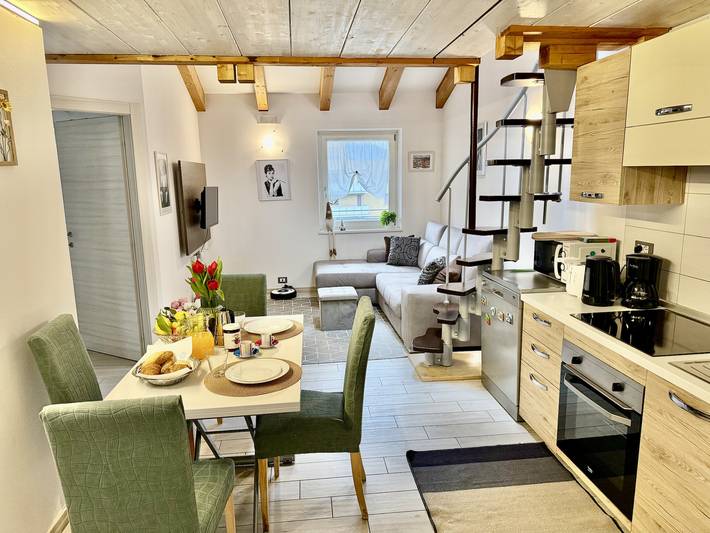 Holiday apartment for 6 people, with balcony - 1