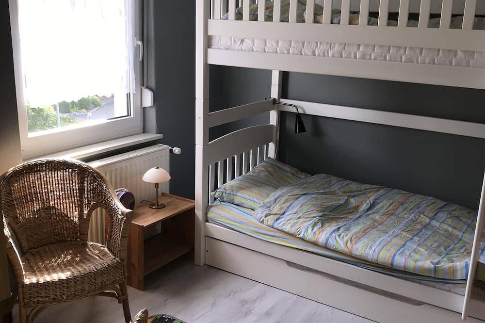 Ferienhaus „Oberharzruhe“ für bis zu 6 Personen, 3 Schlafzimmer, 2 Bäder, Garten in Benneckenstein, Harzvorland
