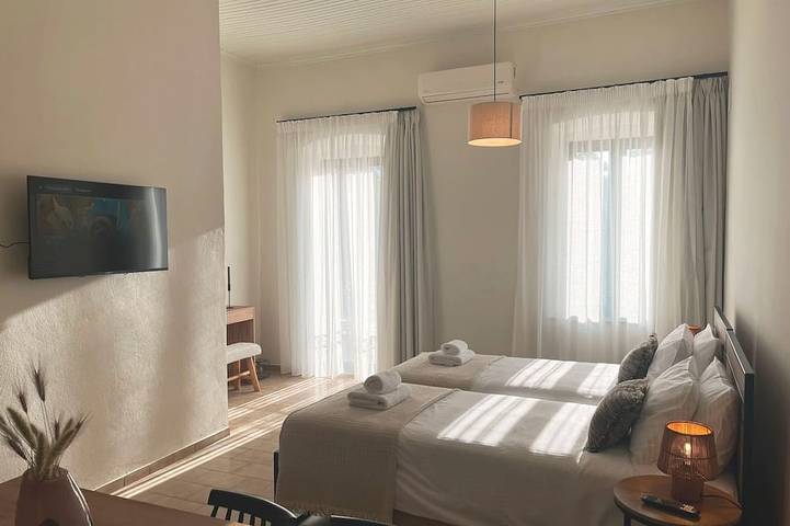 Ganze Wohnung, Geräumige 3-Zimmer-Wohnung im Herzen von Georgioupoli in Georgioupoli, Chania und Umgebung