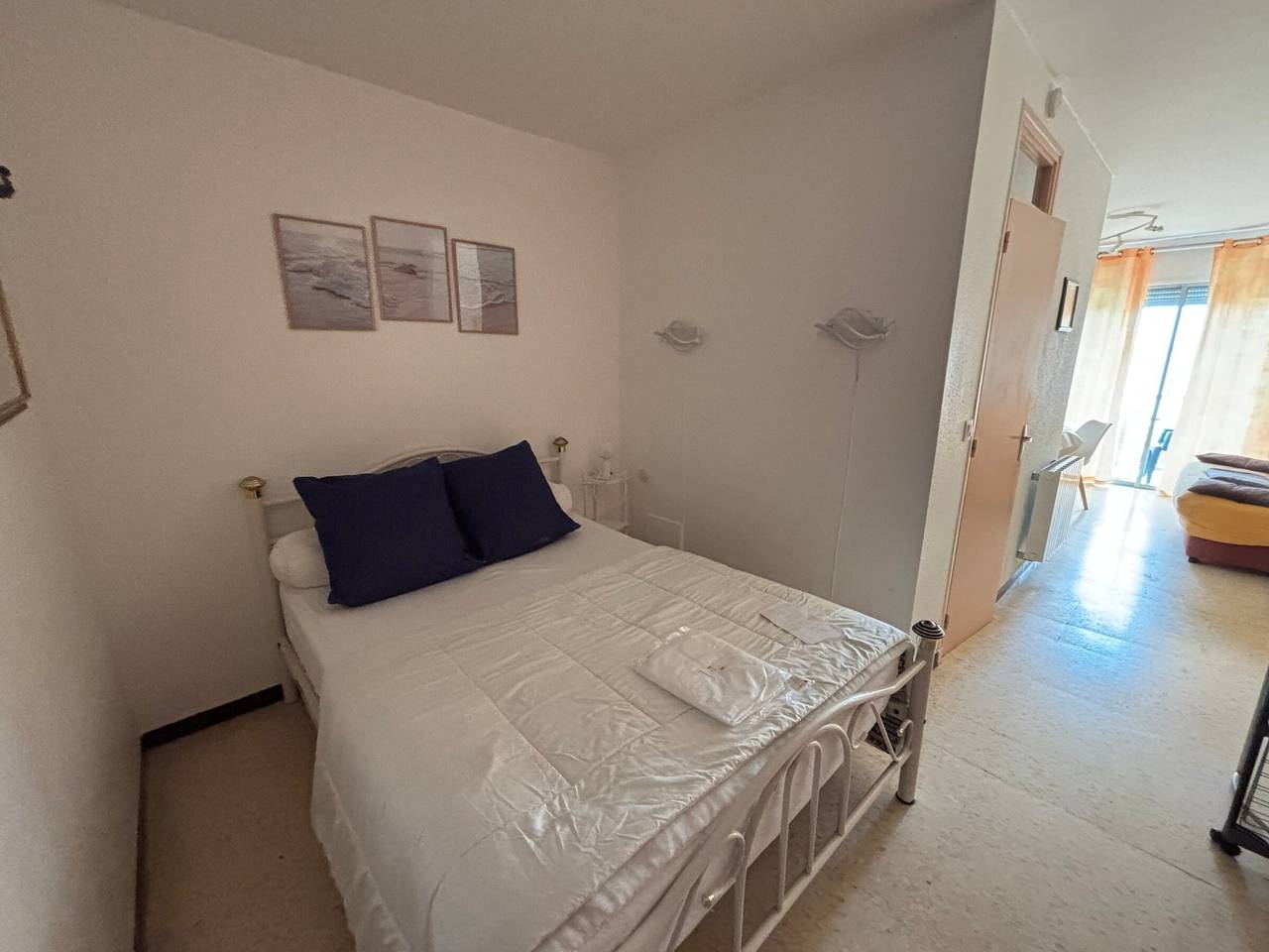 Entire studio, 1* Apartment in Balaruc, pets allowed in Balaruc-les-Bains, Mediterranean Coast (France)