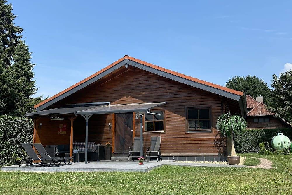 Holzhaus am Meinweg mit großen Garten in Wassenberg, Niederrhein