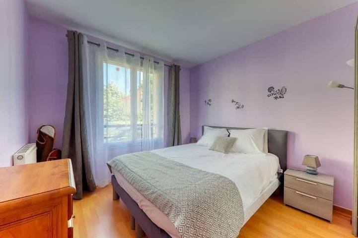 Appartement entier, Appartement pour 6 personnes près Disneyland Paris - Terrasse - Parking sous sol in Serris, Seine-et-Marne