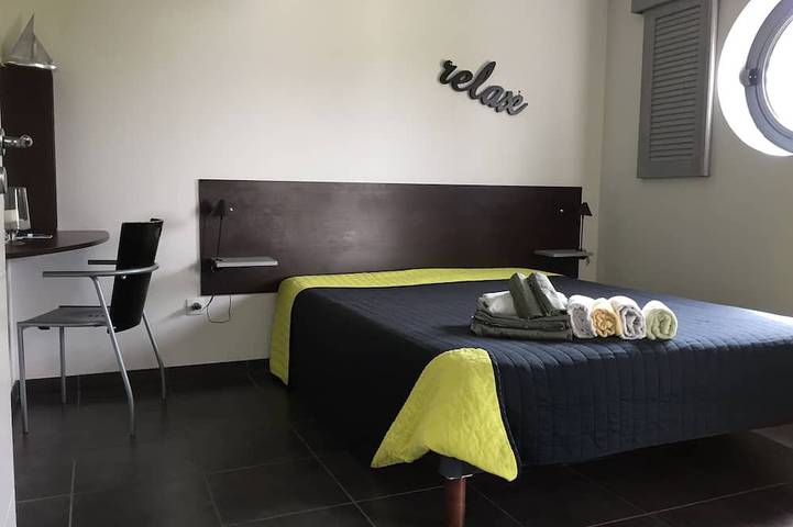 Location de vacances pour 5 personnes, avec jardin à Ploumoguer - 4