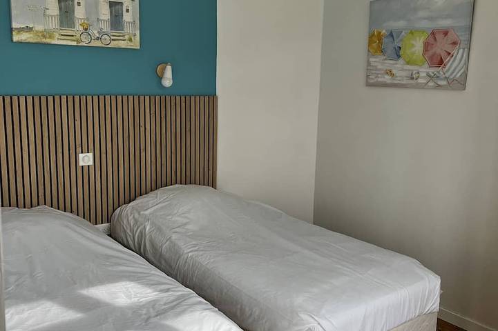 Location de vacances pour 8 personnes, avec jardin et terrasse dans Office De Tourisme De La Terre Des 2 Caps - 4