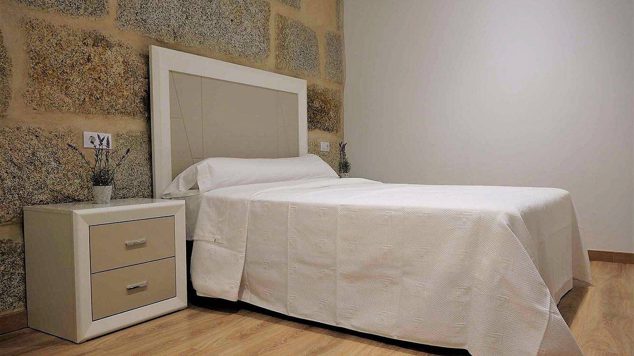 Apartamento vacacional entero, Apartamento de vacaciones para 6 personas con balcón in Orense, Provincia de Orense
