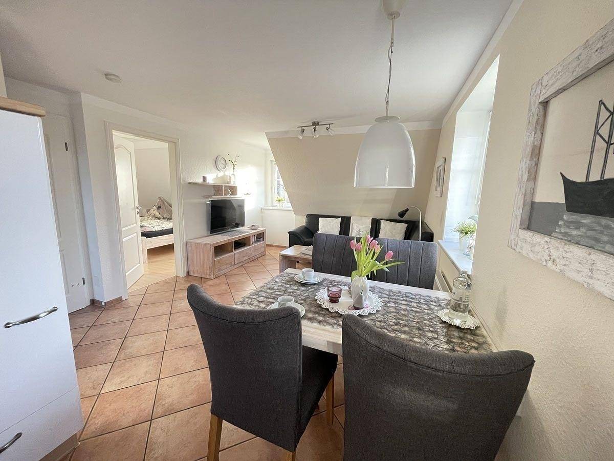 Ganze Ferienwohnung, Haus Wyden Wohnung 2 in Utersum, Föhr
