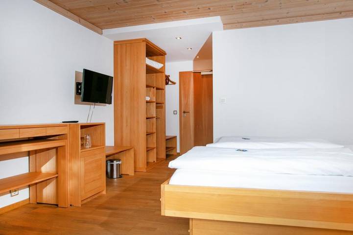 Hotel für 2 Personen, mit Balkon und Garten sowie Sauna und Ausblick in Bad Grönenbach - 3