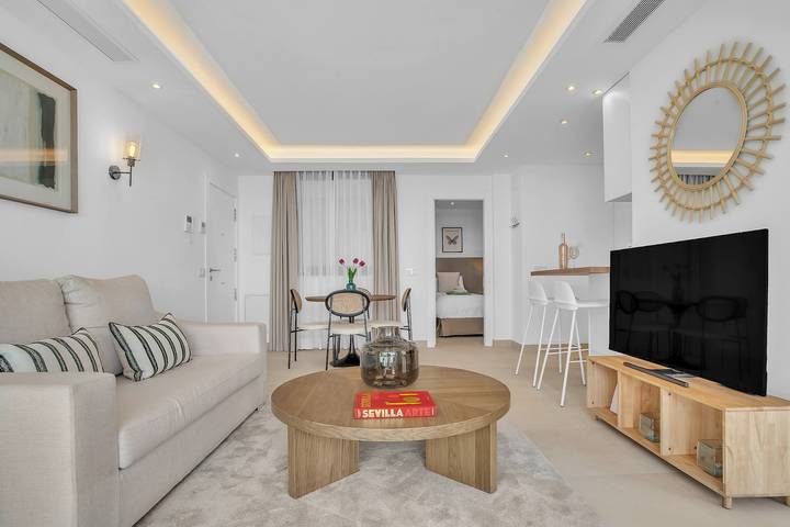 Ganze Wohnung, La Viu - Luxury Beachfront Apartment in Estepona Old Town, Estepona