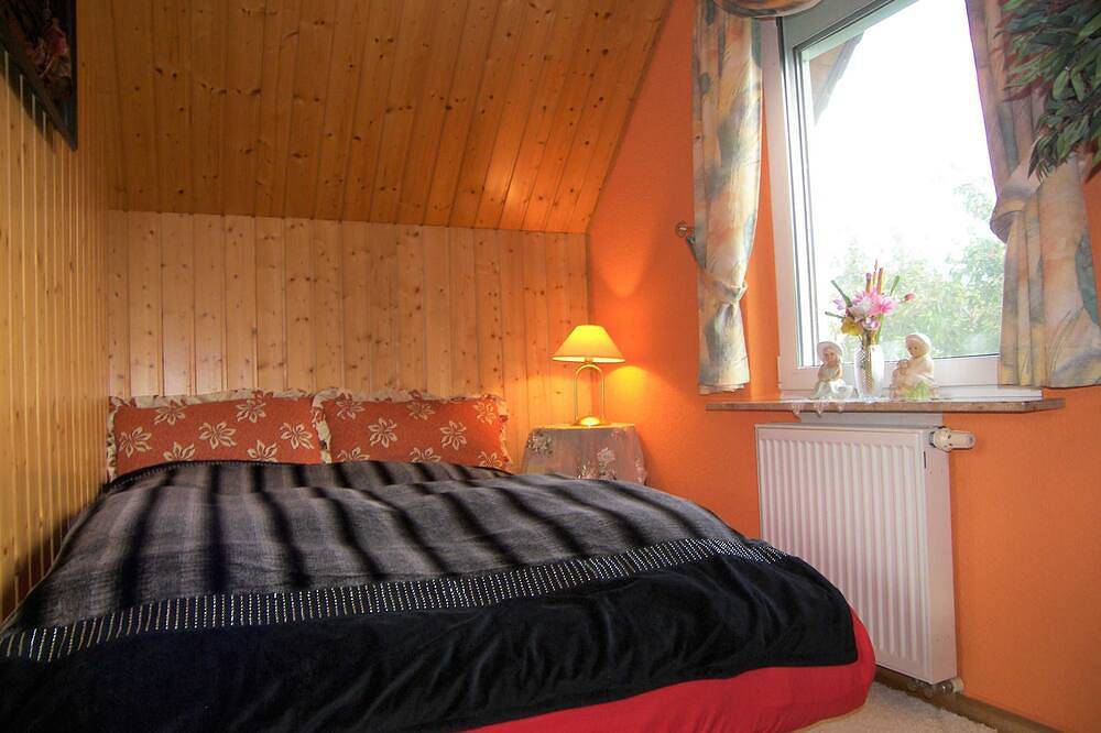 Ganze Wohnung, Ferienhaus Haferkorn mit Balkon und Wlan - Ferienhaus in Drei Kaiserbäder, Heringsdorf