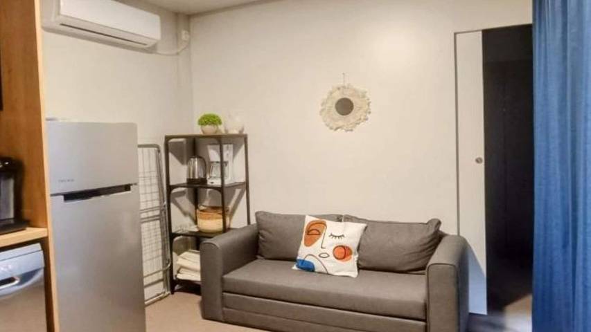 Camping für 7 Personen, mit Pool und Terrasse, mit Haustier in Pirovac