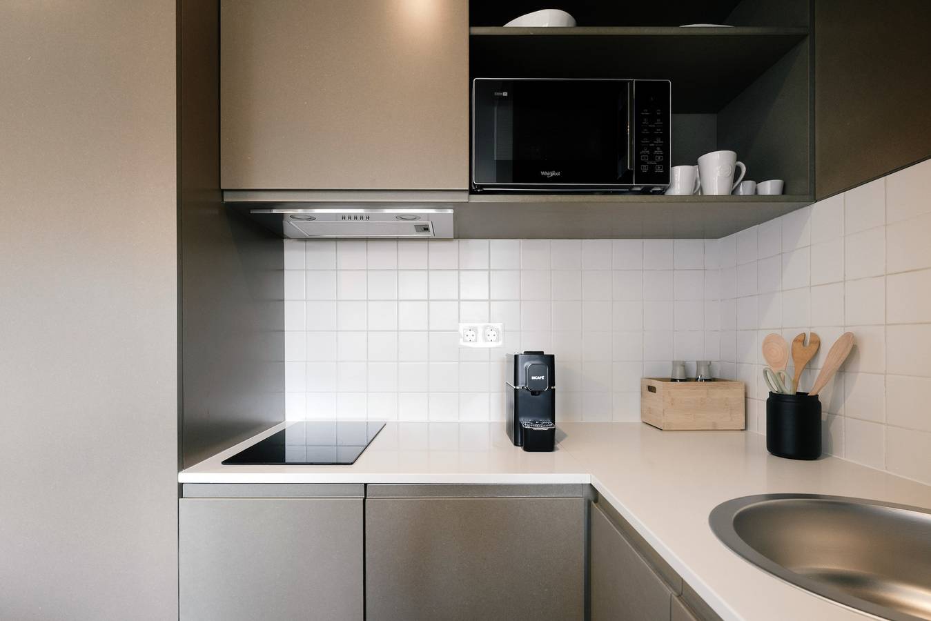 Estúdio inteiro, Bom Sucesso Executive Flat 5.3 in Massarelos, Porto