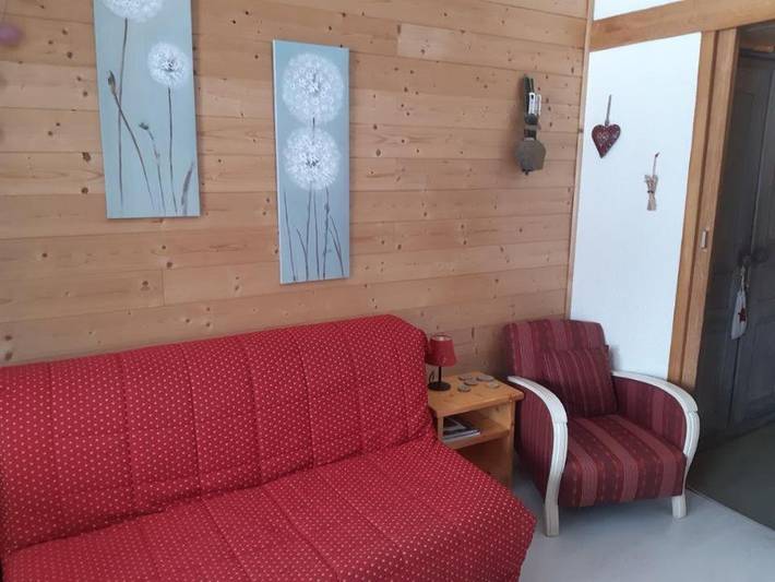 Gîte pour 4 personnes, avec vue ainsi que balcon et piscine à Taninges - 3