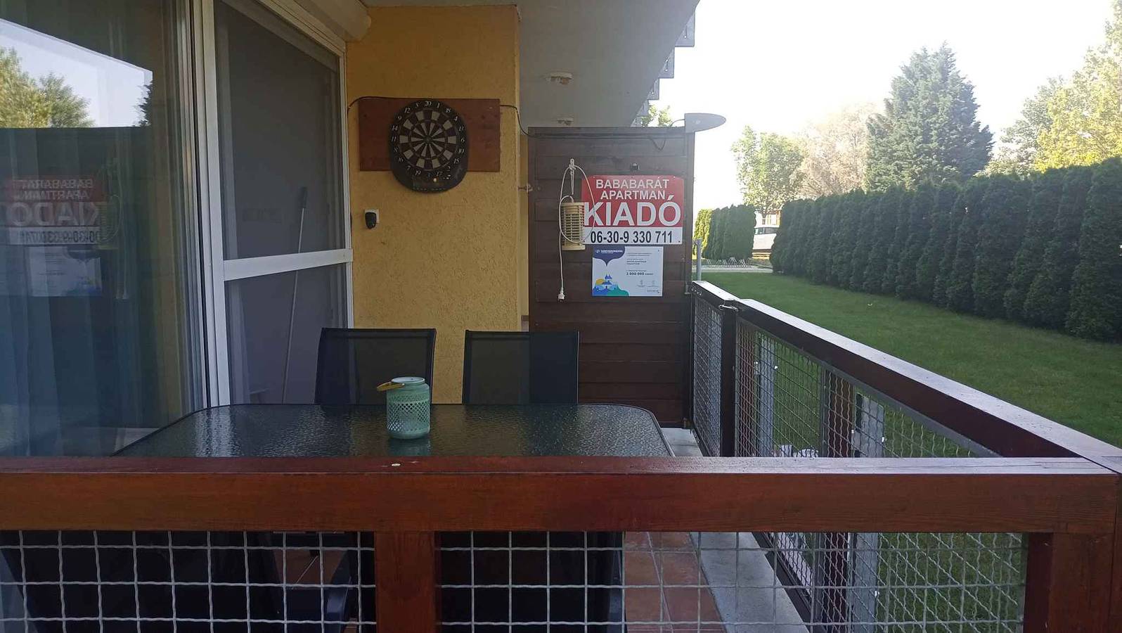 Ganze Ferienwohnung, Ferienwohnung nur 300 m vom Strand mit Klimaanlage  in Balatonőszöd, Plattensee Südufer