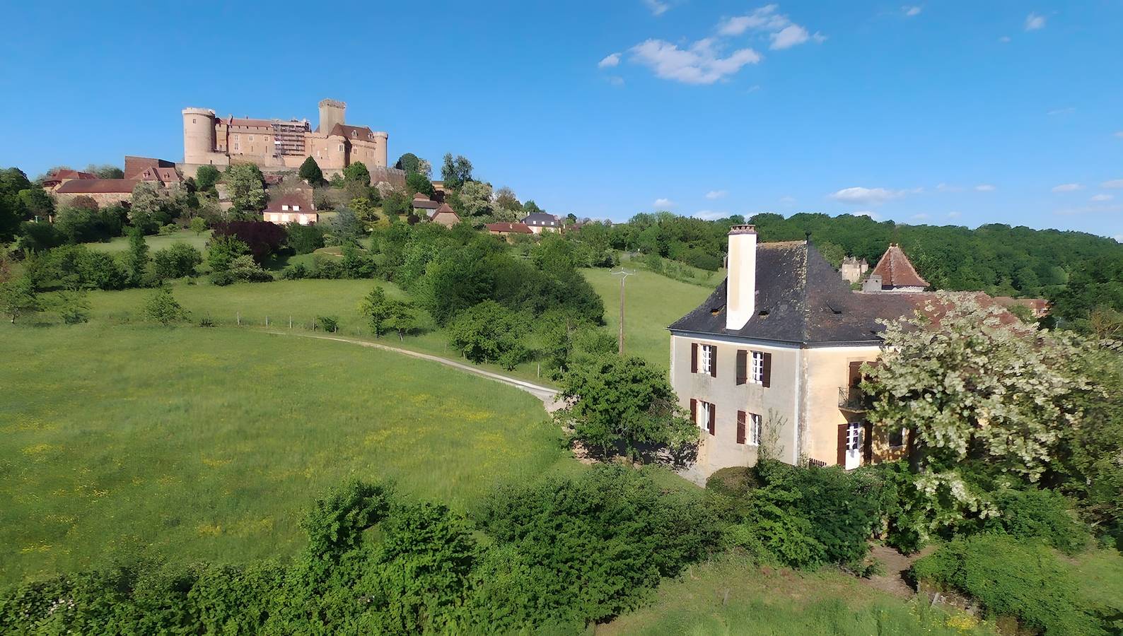 Gîte pour 5 Personnes dans Prudhomat, Lot
