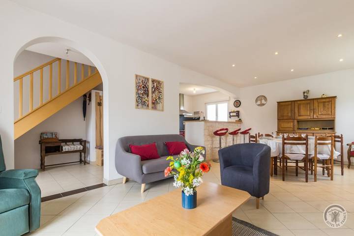 Gîte pour 6 personnes, avec jardin à Montfarville - 3