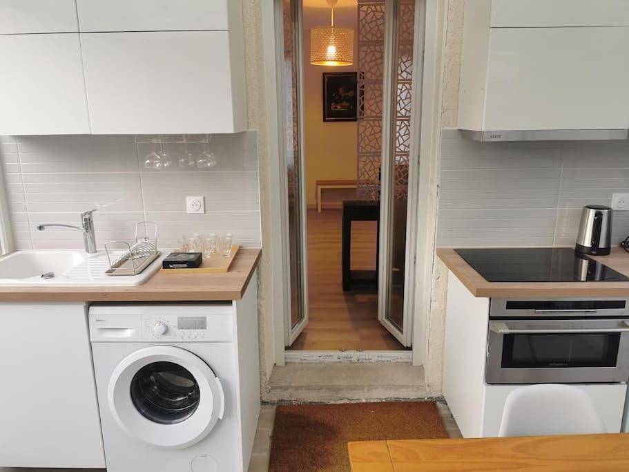 Appartement entier, One-Bedroom Apartment in Saint-Germain-en-Laye, Yvelines