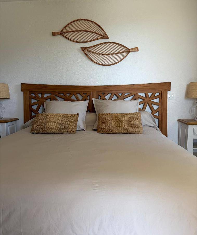 Double Room with Private Bathroom in La Londe-les-Maures, Côte méditerranéenne (France)