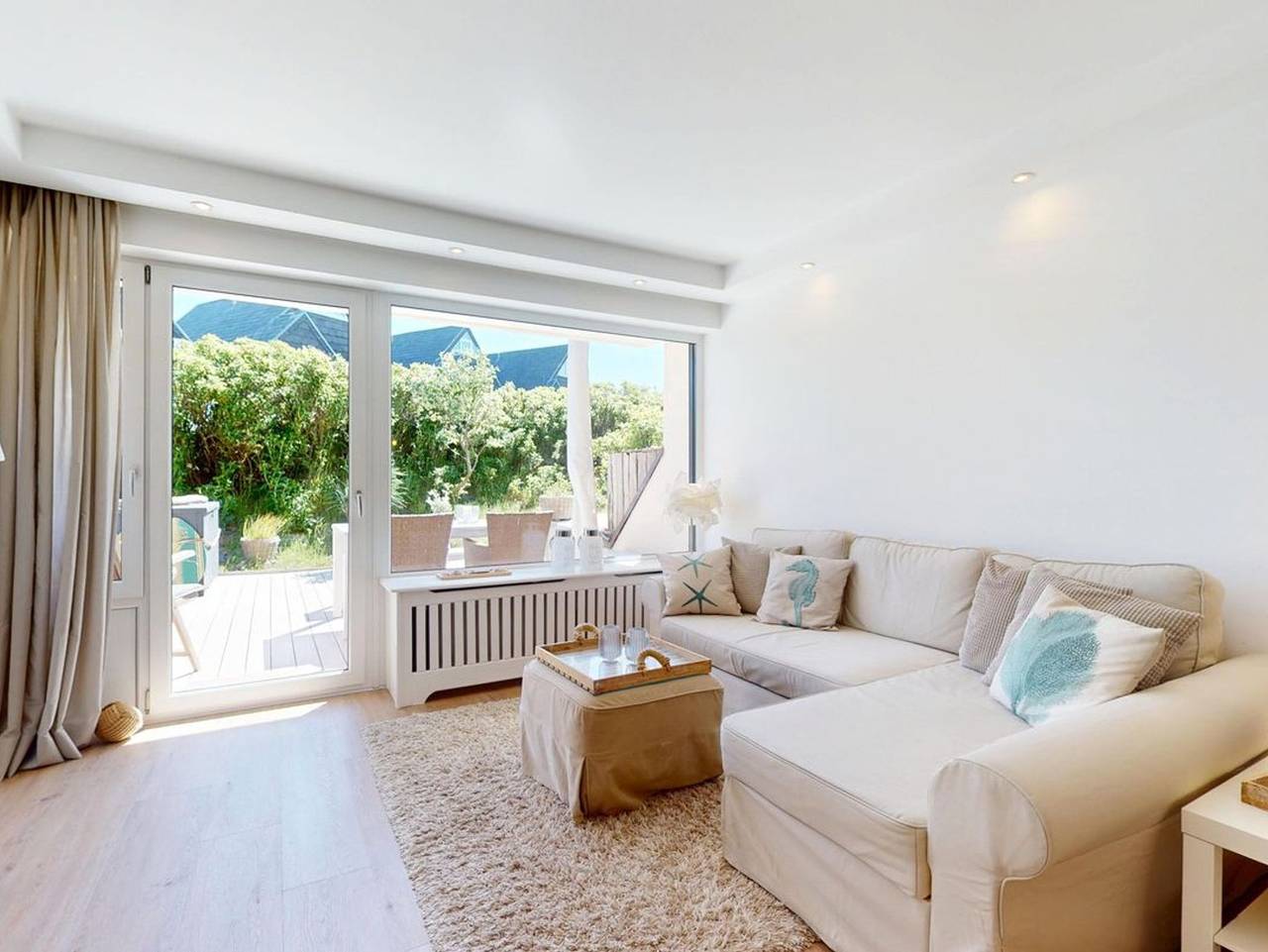 Ganze Ferienwohnung, Haus Delphin - Modernes Appartement für zwei Personen in absolut strandnaher Lage in Hörnum, Sylt