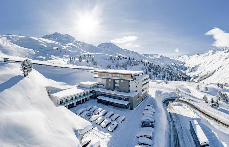 Hotel voor 3 personen, with Balkon and Terras as well as Sauna in Hochgurgl