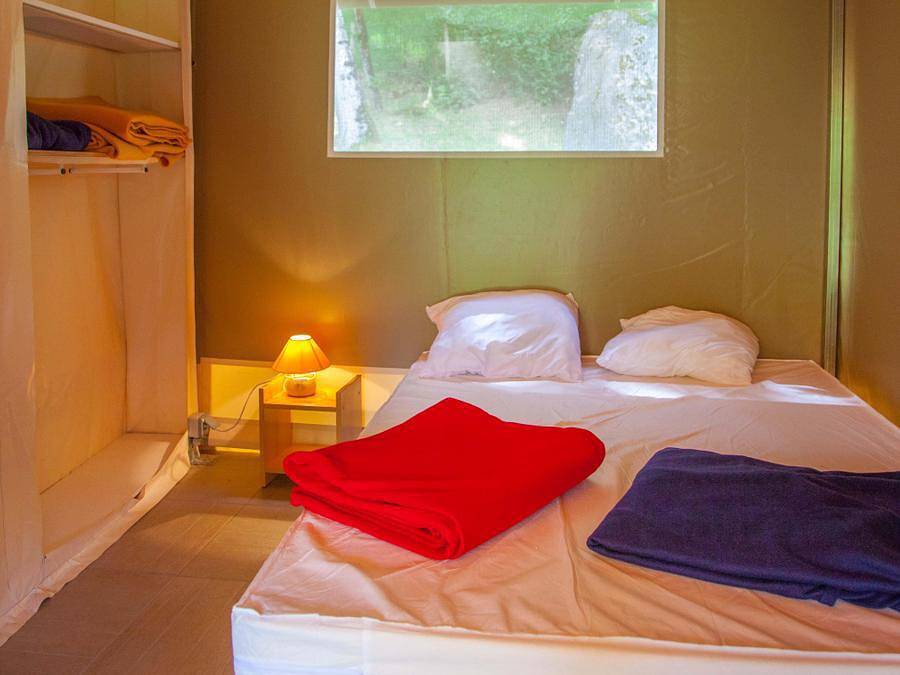 Camping la Vallée de Poupet - Lodge 5 personnes - Lodge Famille in Saint-Malô-du-Bois, Vallée de la Loire