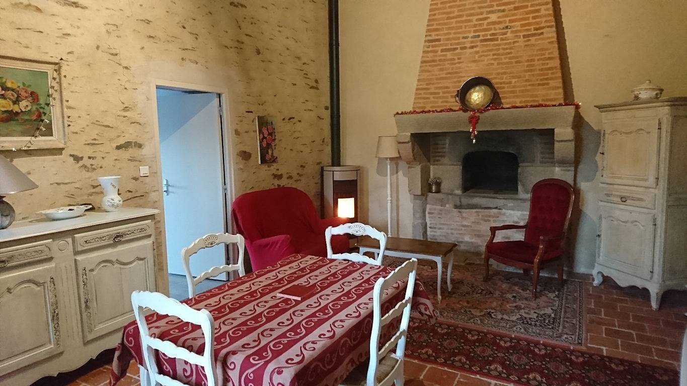 Gîte Le Fournil de l'Emilière in Saint-Mathurin, Vallée de la Loire