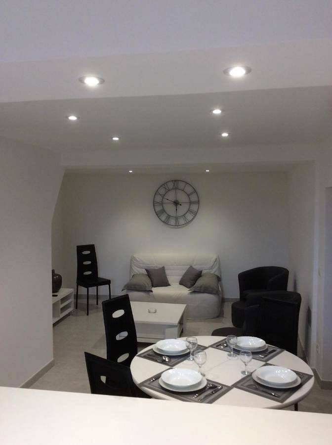 Appartement entier, Au cœur de la cité médiévale avec petite vue mer in Bonifacio, Arrondissement de Sartène