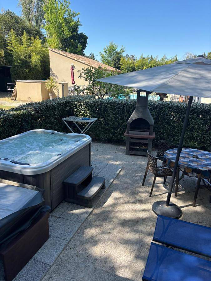 Maison d’hôte pour 4 personnes, avec piscine et jardin à Barbentane - 2