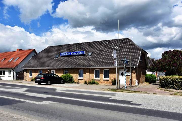 Ferienhaus für 4 Personen, mit Terrasse und Garten