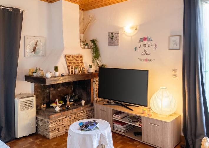 Location de vacances pour 2 personnes, avec Terrasse et Jardin à Vachères