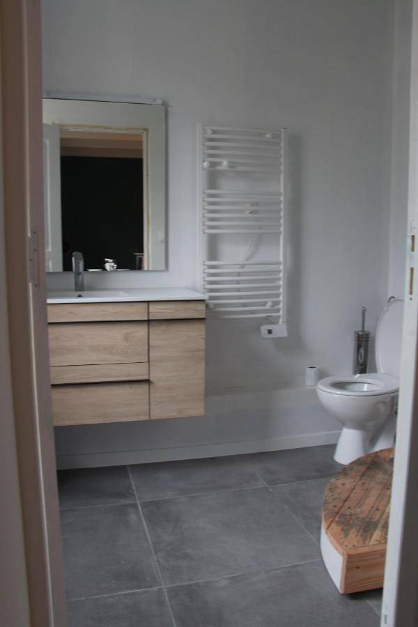 Gîte pour 4 personnes, avec jardin à Argol - 4