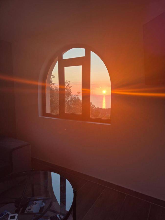 Gîte pour 2 personnes, avec vue et terrasse à Farinole - 2