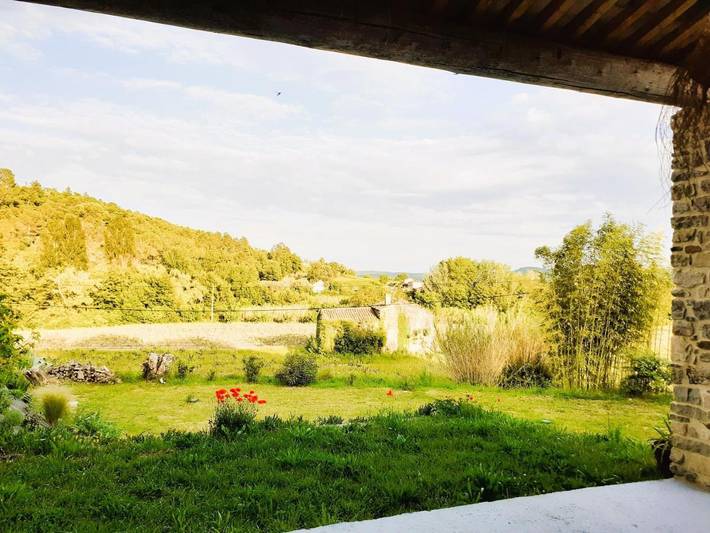 Location de vacances pour 8 personnes, avec vue ainsi que terrasse et jardin à Cavillargues - 2