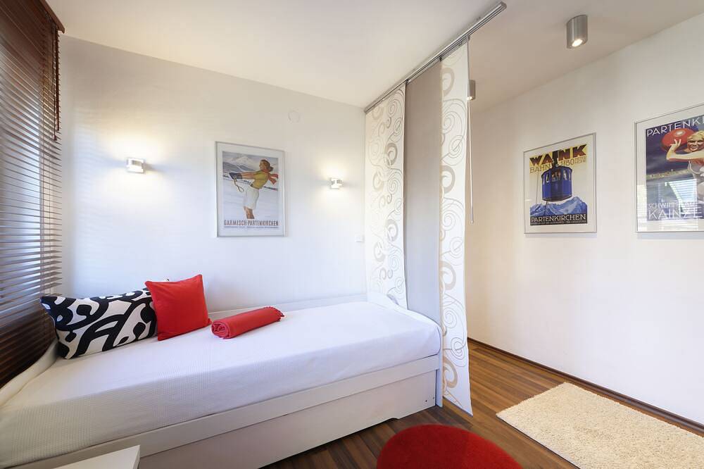Ganze Wohnung, Ihre Ferienwohnung in Garmisch-Partenkirchen in Garmisch-Partenkirchen, Bayerische Alpen