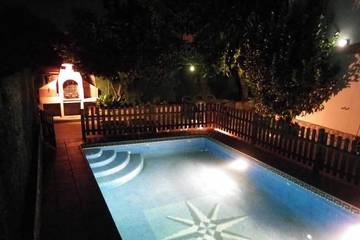 Villa für 6 Personen, mit Balkon und Garten sowie Whirlpool an der Costa Brava