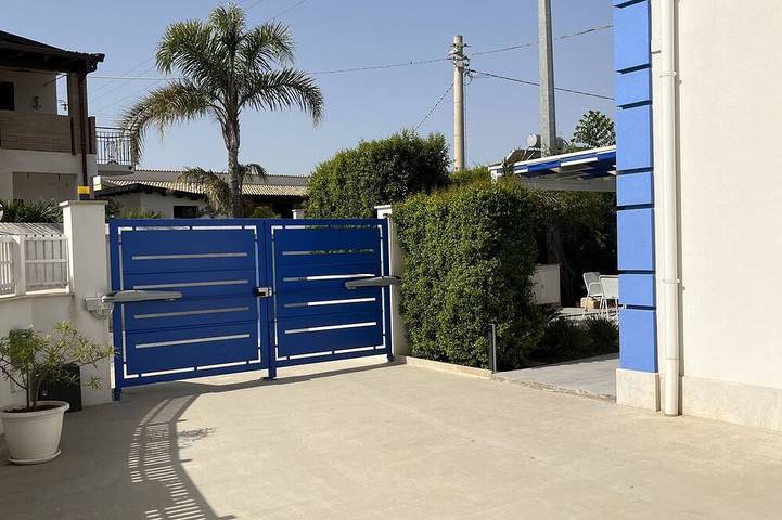 Villetta Azzurra est une structure située au coeur d'Alcamo Marina. in Alcamo Marina, Alcamo
