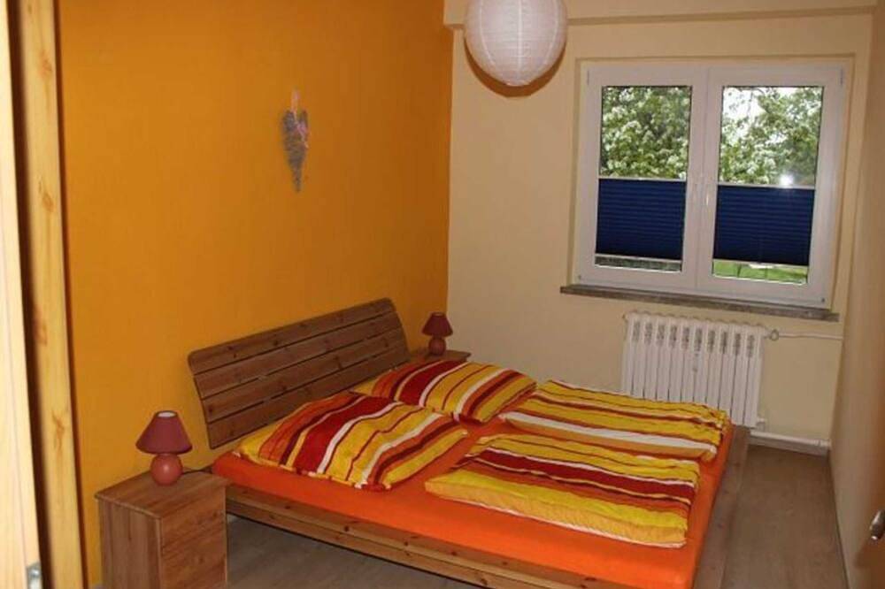 Ganze Wohnung, Ferienwohnung in Samtens - Ferienwohnung 1 in Samtens, Rügen