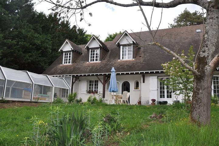 Encantadora villa a 5 minutos de la habitación privada de Amboise in Saint-Règle, Región de Tours
