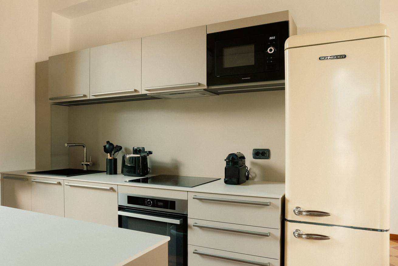 Ganze Wohnung, Ferienwohnung für 6 Personen mit Balkon/Terrasse in Laglio, Comer See