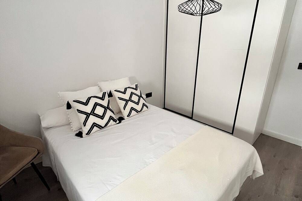 Ganze Wohnung, Design apartment in Residencial Aguacate Beach, golf and beach 5 minutes away. in Playa Granada, Motril