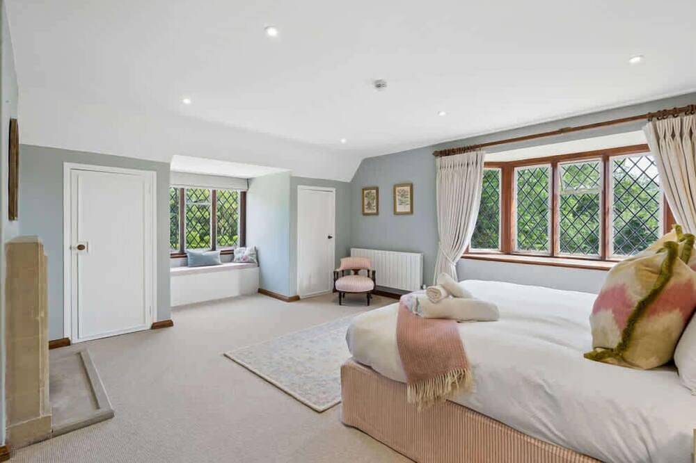Elegant Grade Ii Manor - Dorney - Eton - Windsor in Dorney, Buckinghamshire