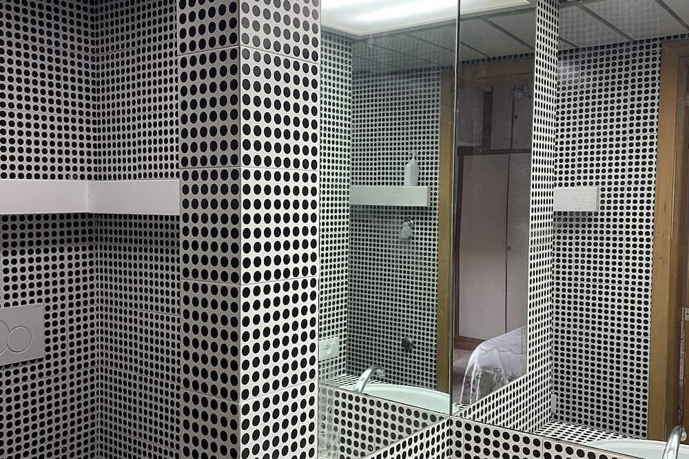 Ansedonia: marvelous villa with a view, swimming pool & private access to sea. in Ansedonia, Orbetello