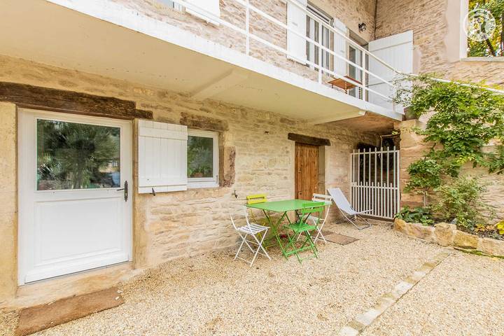 Gîte pour 2 personnes, avec Terrasse et Jardin dans Saône-et-Loire - 4
