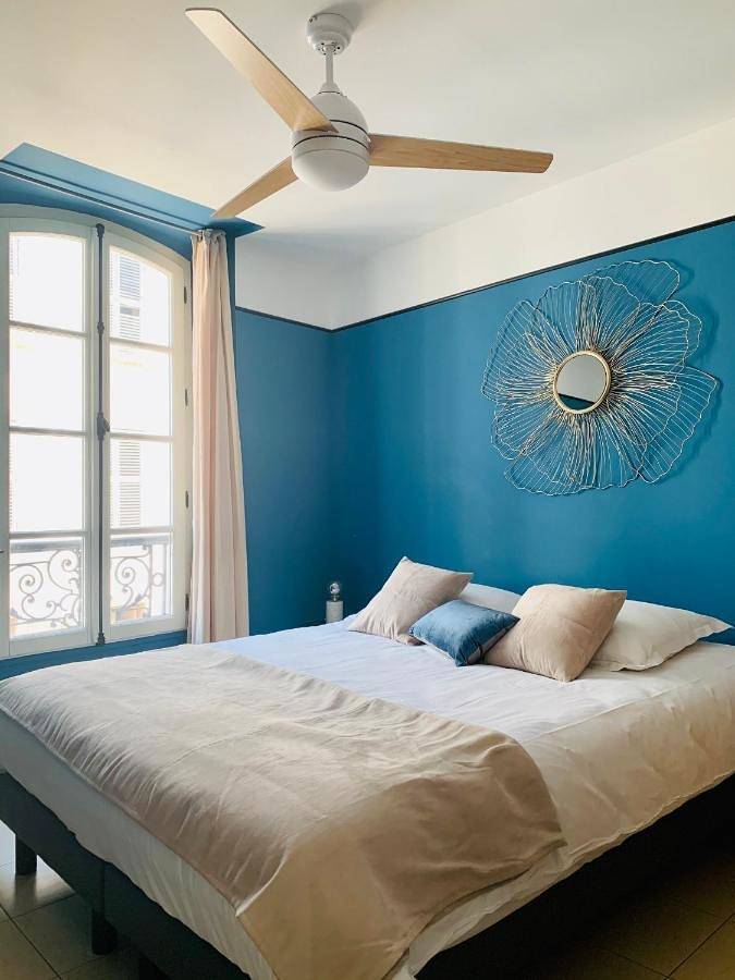 Gîte pour 4 personnes, avec vue dans Office De Tourisme Et Des Congres De Marseille - 2