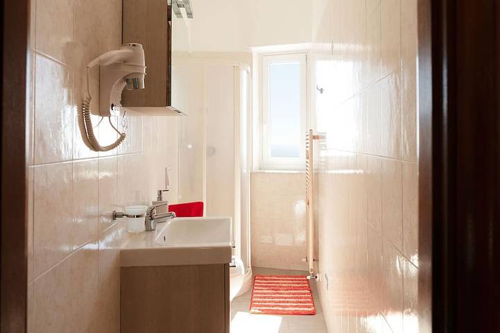 Up to 5 guest house above the Cliff House in Corniglia, Vernazza Gemeinde