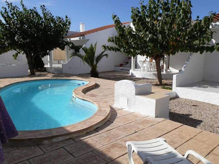 Ferienhaus für 6 Personen, mit Terrasse und Garten sowie Pool an der Costa Dorada - 4